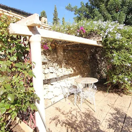 Maryvilla 0140 *