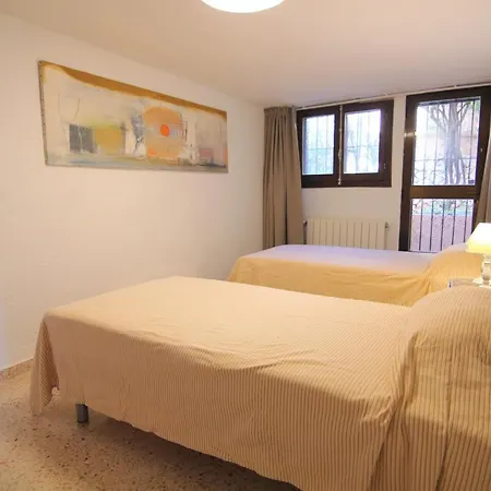 Maryvilla 0140 * Κάλπε